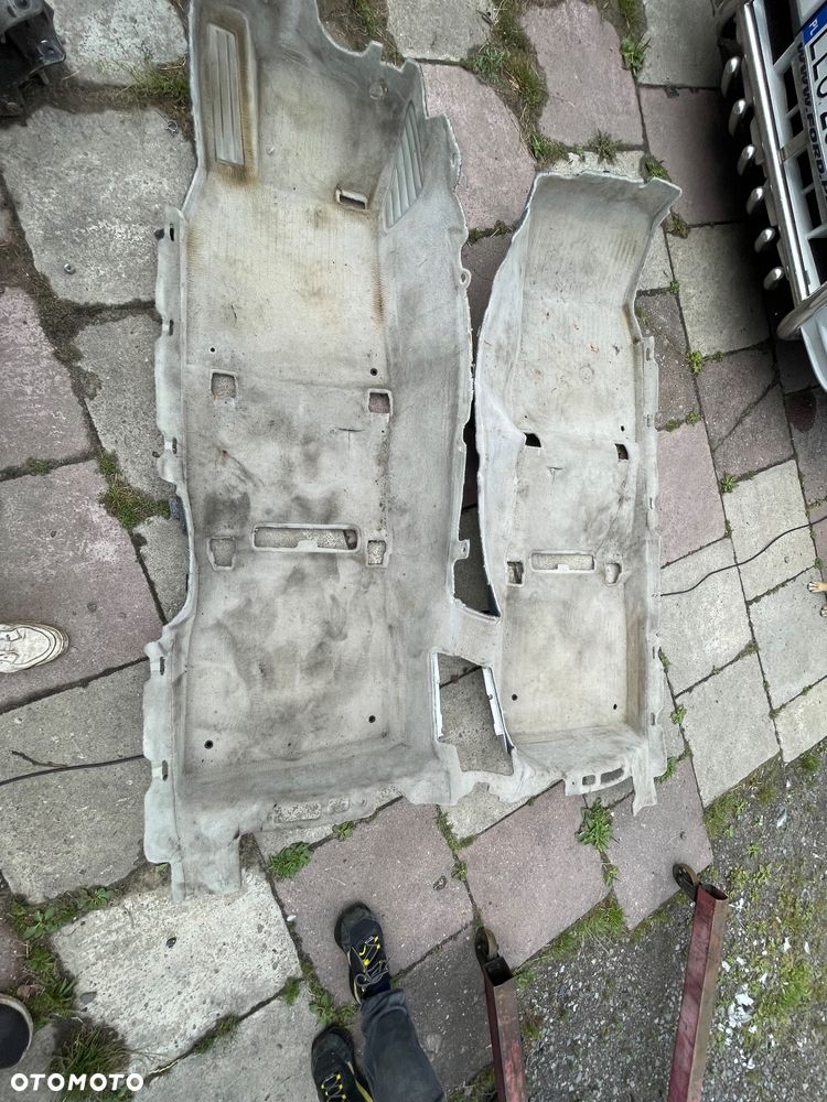 DYWAN WYKŁADZINA LEXUS LS460/LS600H LONG 2007-2012 - 1