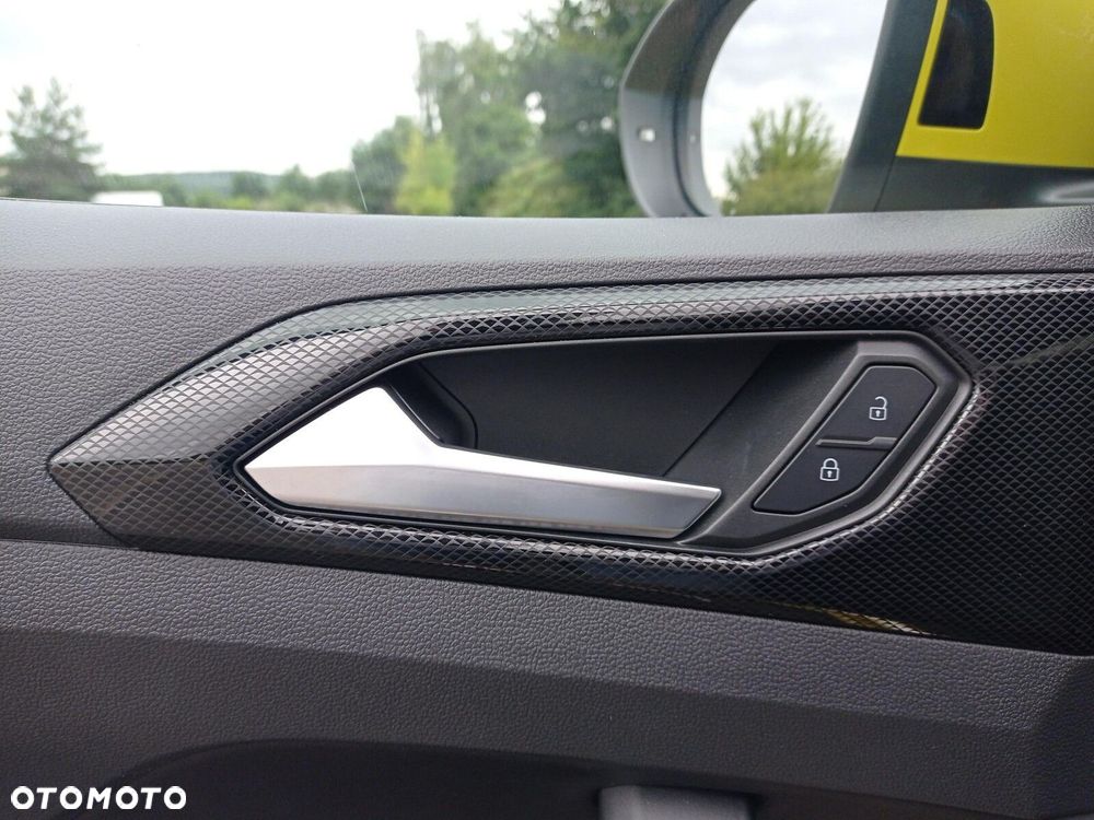 Volkswagen T-Cross 1.0 TSI R-Line Plus DSG - 23