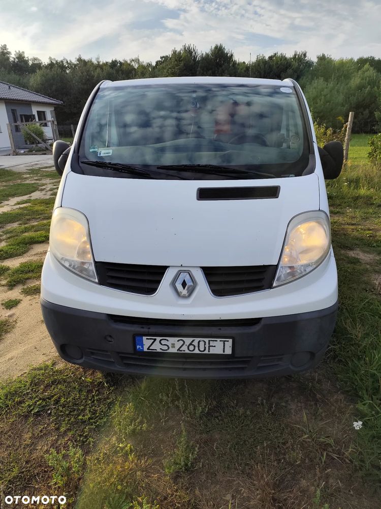 Renault Trafic - 1