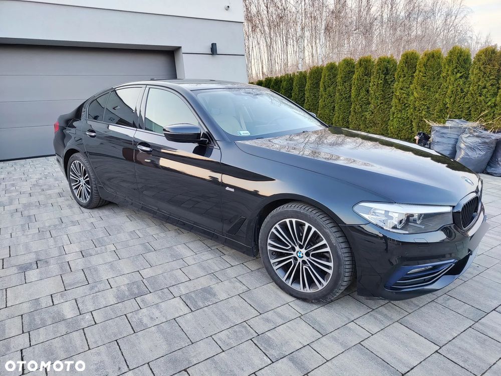 BMW Seria 5 520d Efficient Dynamics Sport Line sport - 2