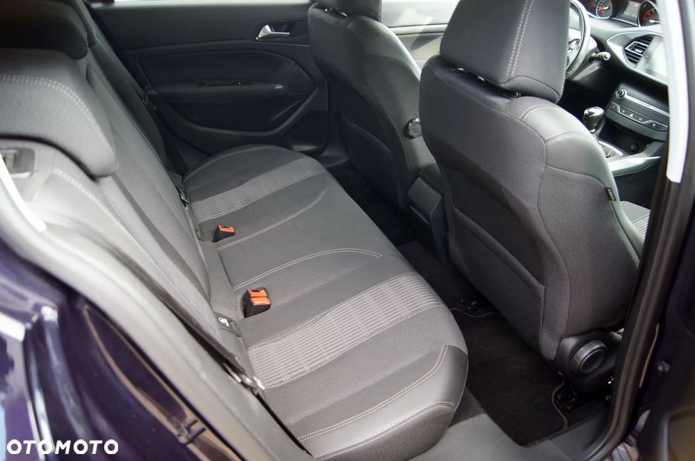 Peugeot 308 BlueHDi 130 Stop & Start Style - 10