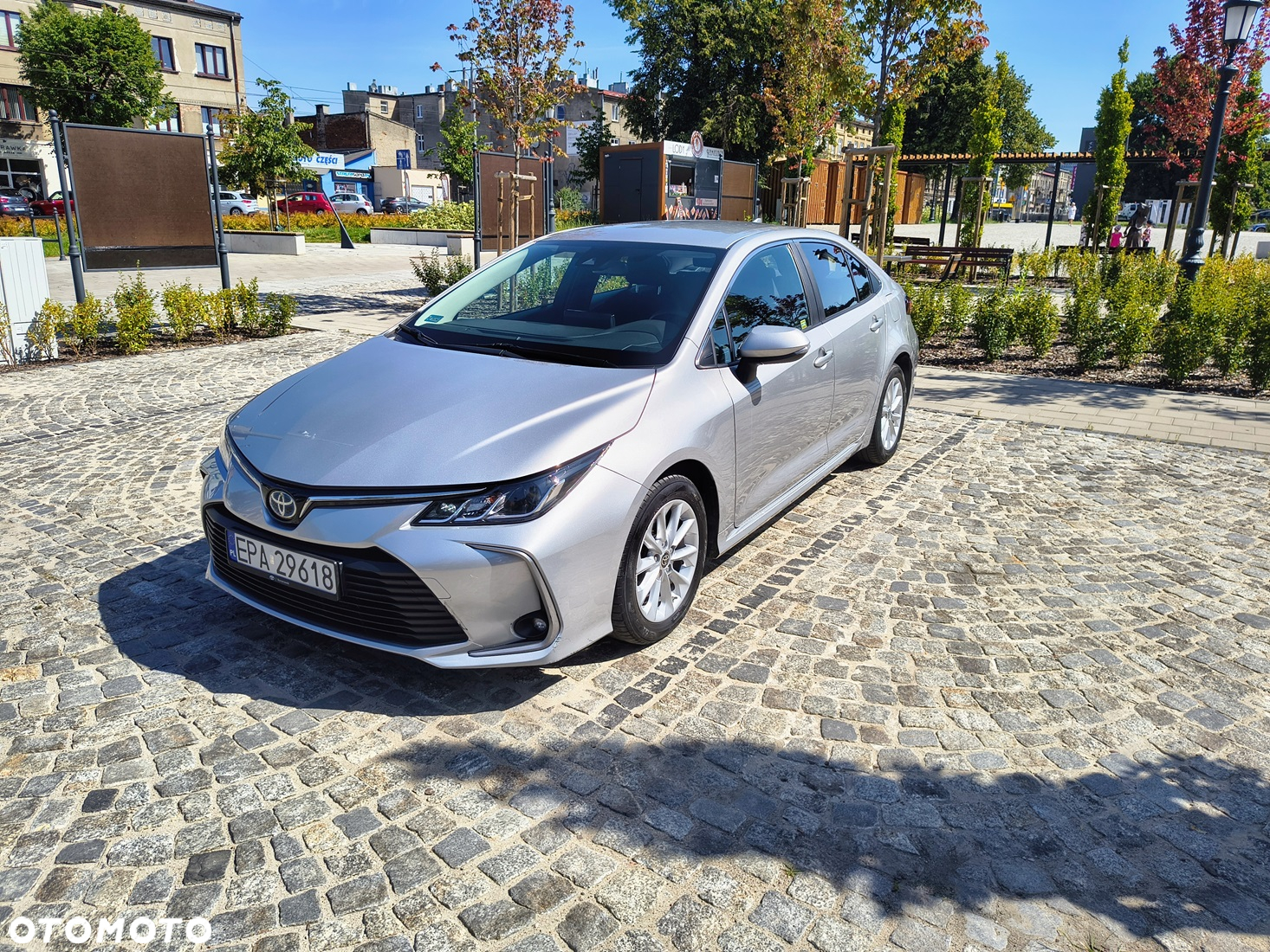 Toyota Corolla 1.8 Hybrid Comfort - 13