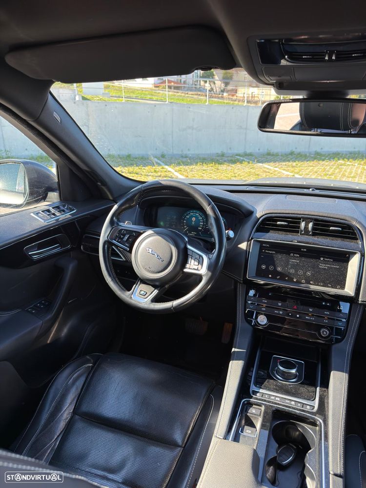 Jaguar F-Pace 2.0 i4D R-Sport Aut. - 10