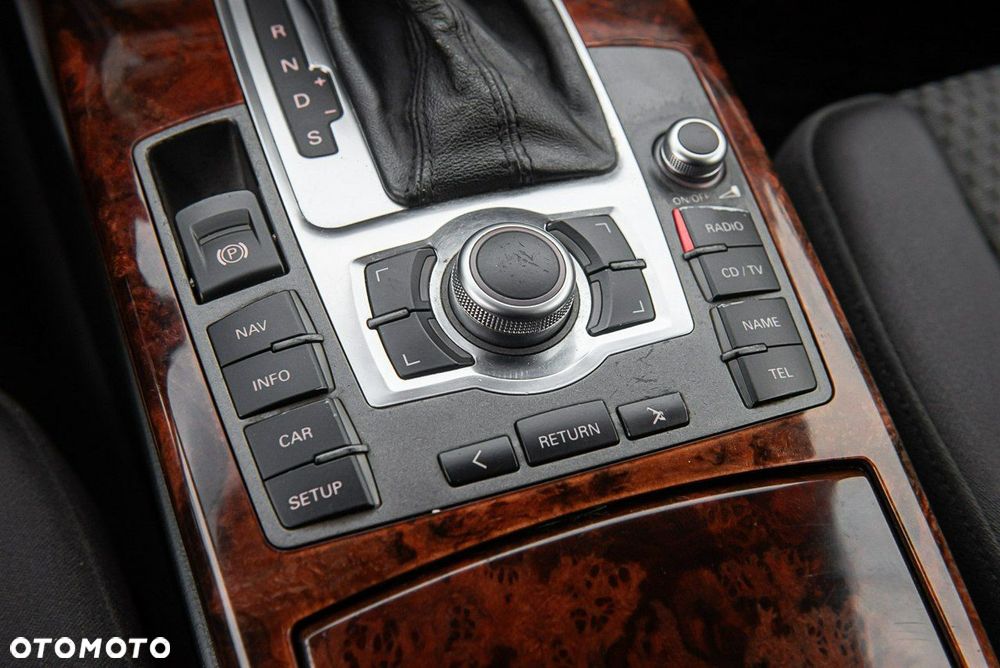 Audi A6 Avant - 21
