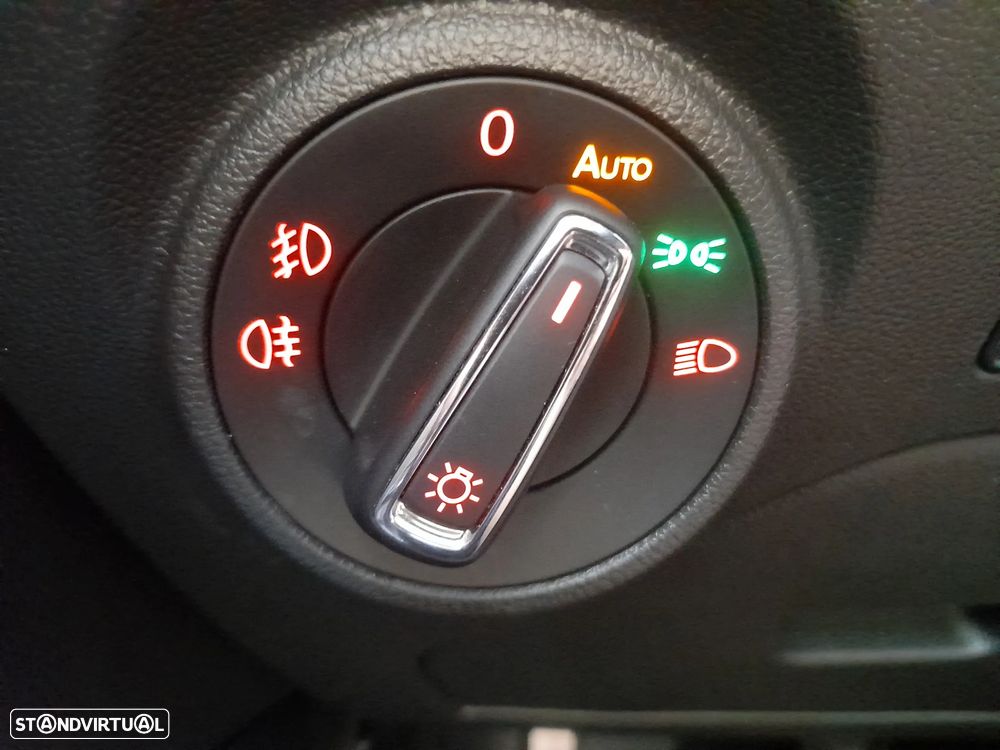 SEAT Leon 2.0 TDI FR S/S - 33