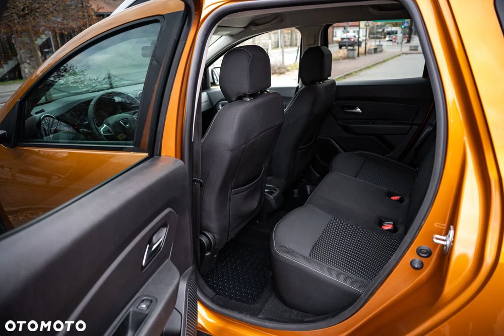 Dacia Duster 1.6 SCe Comfort - 19
