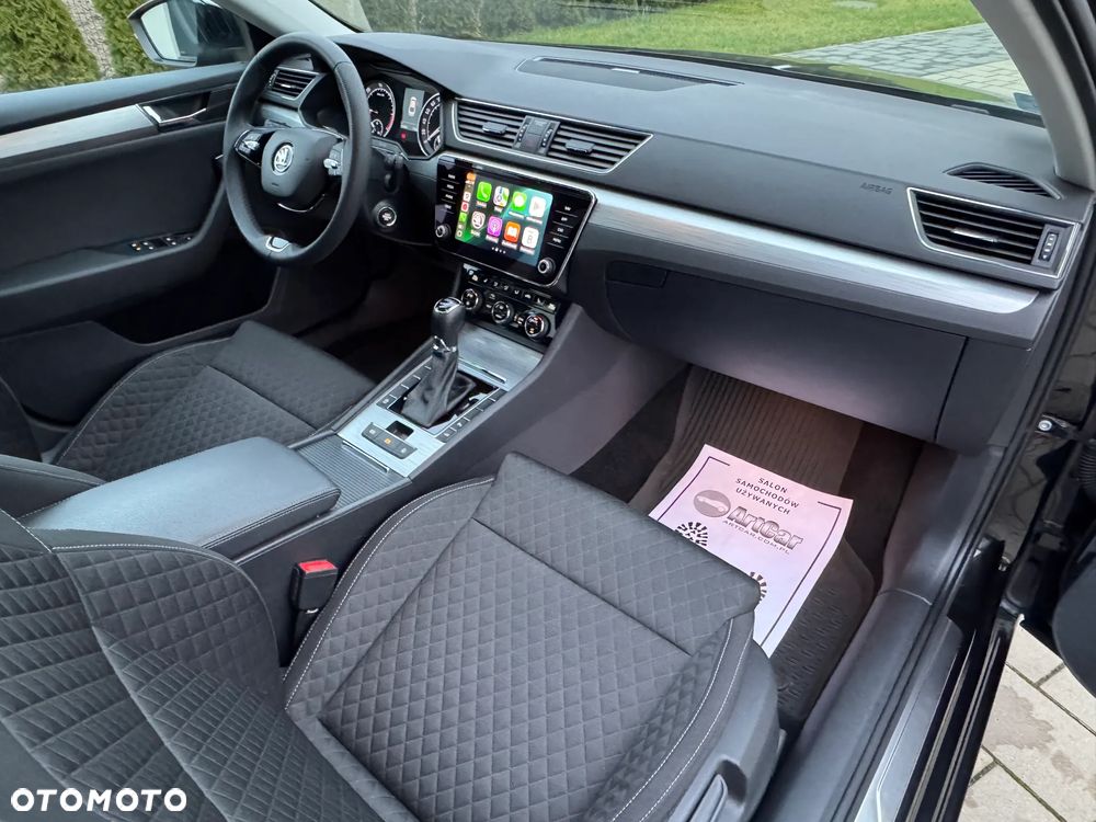 Skoda Superb 2.0 TDI Ambition DSG - 35