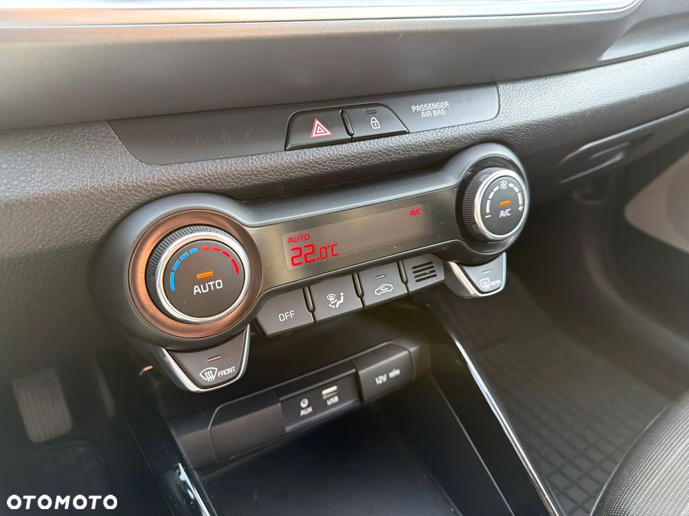 Kia Stonic 1.0 T-GDI MHEV L DCT - 22