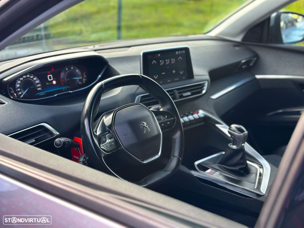 Peugeot 5008 1.5 BlueHDi Active - 2