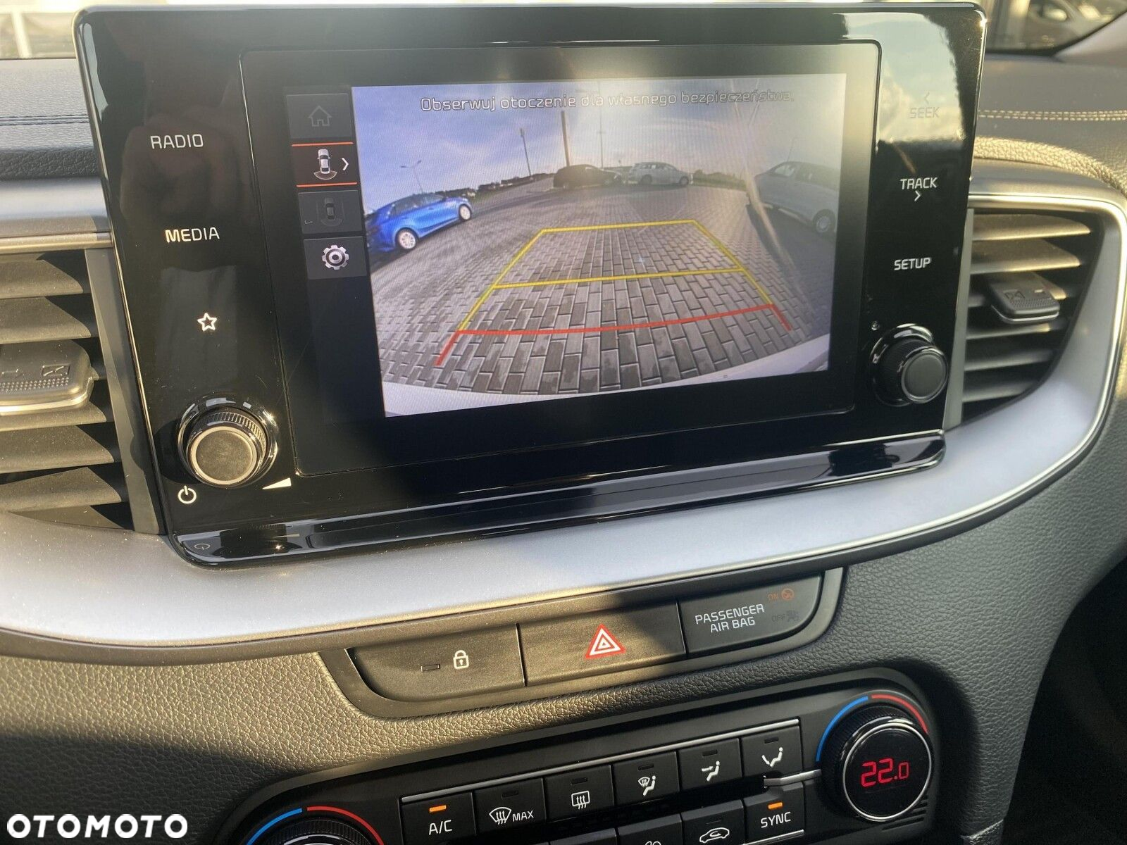 Kia Ceed - 24
