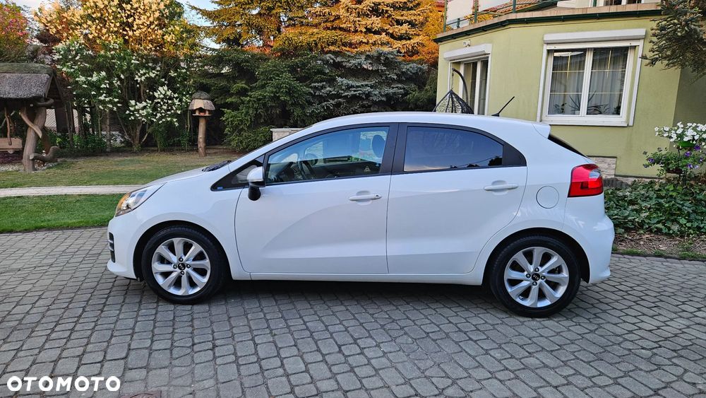 Kia Rio 1.2 L Business Line - 11
