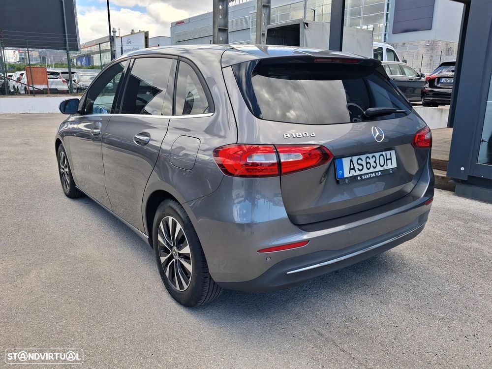 Mercedes-Benz B 180 d Style Aut. - 8