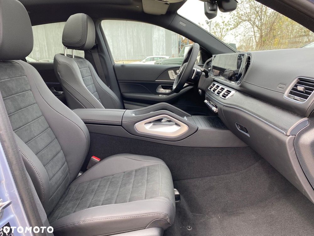 Mercedes-Benz GLE - 24