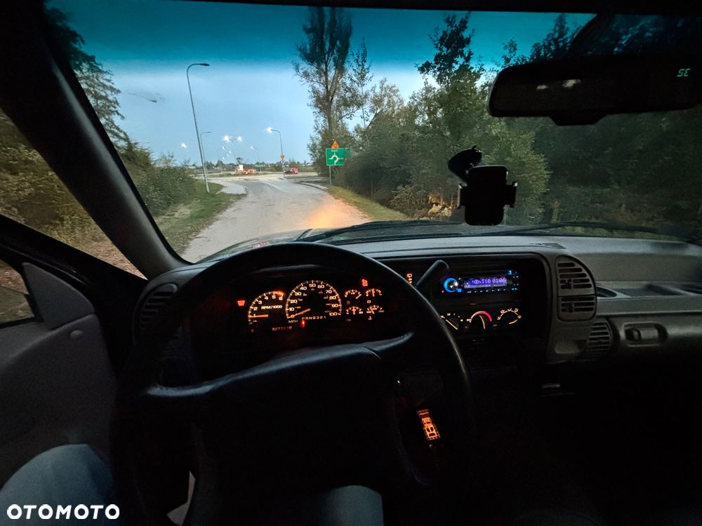Chevrolet Tahoe - 12
