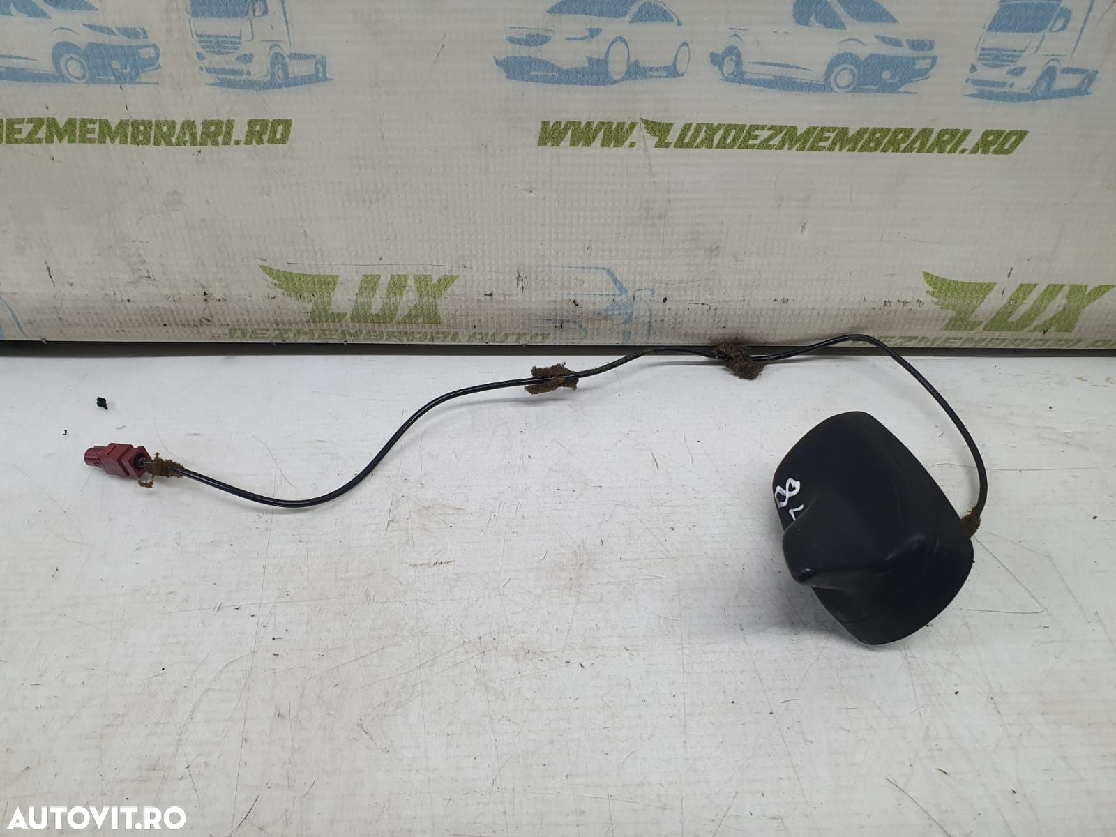 Antena gps 8e9035503m Audi A4 B7 [2004 - 2008] 1.9 TDI BPW - 2