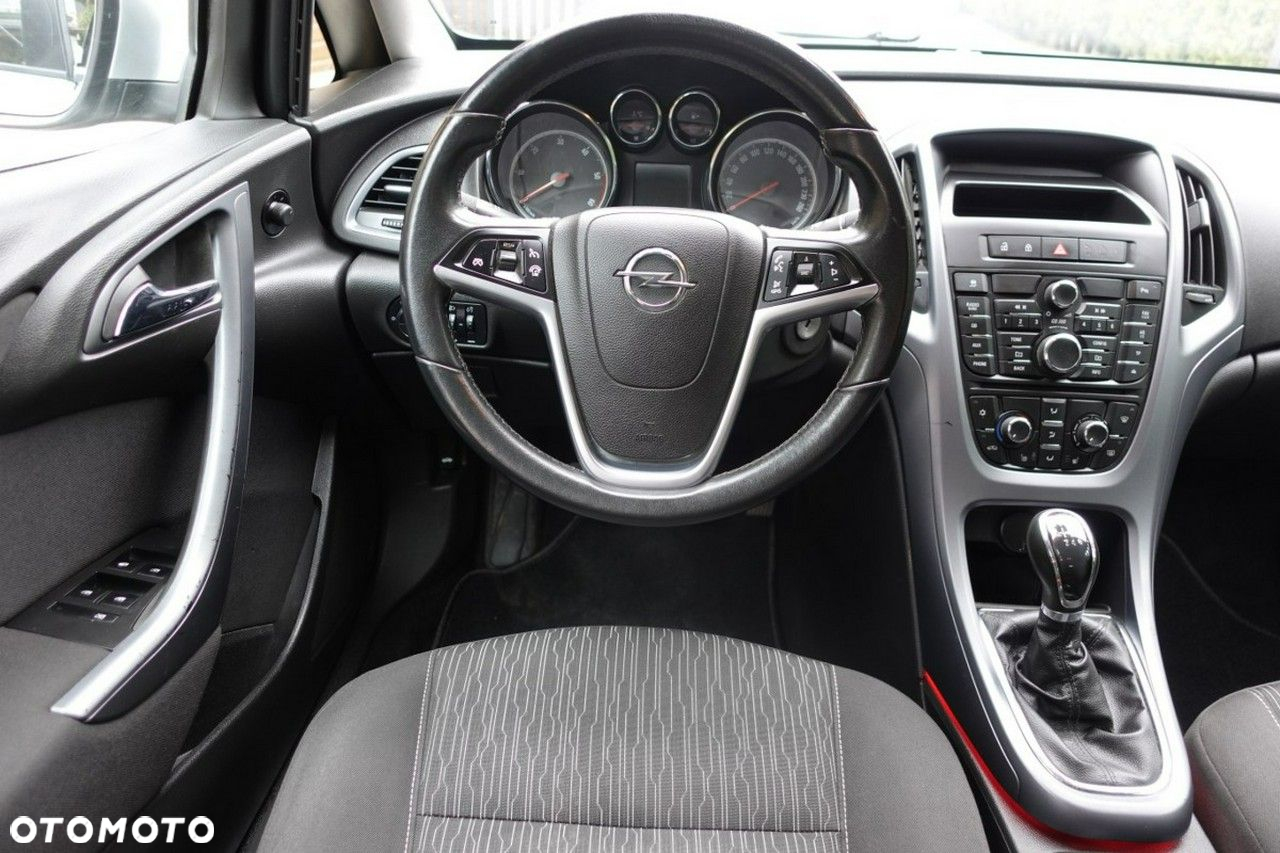 Opel Astra - 14