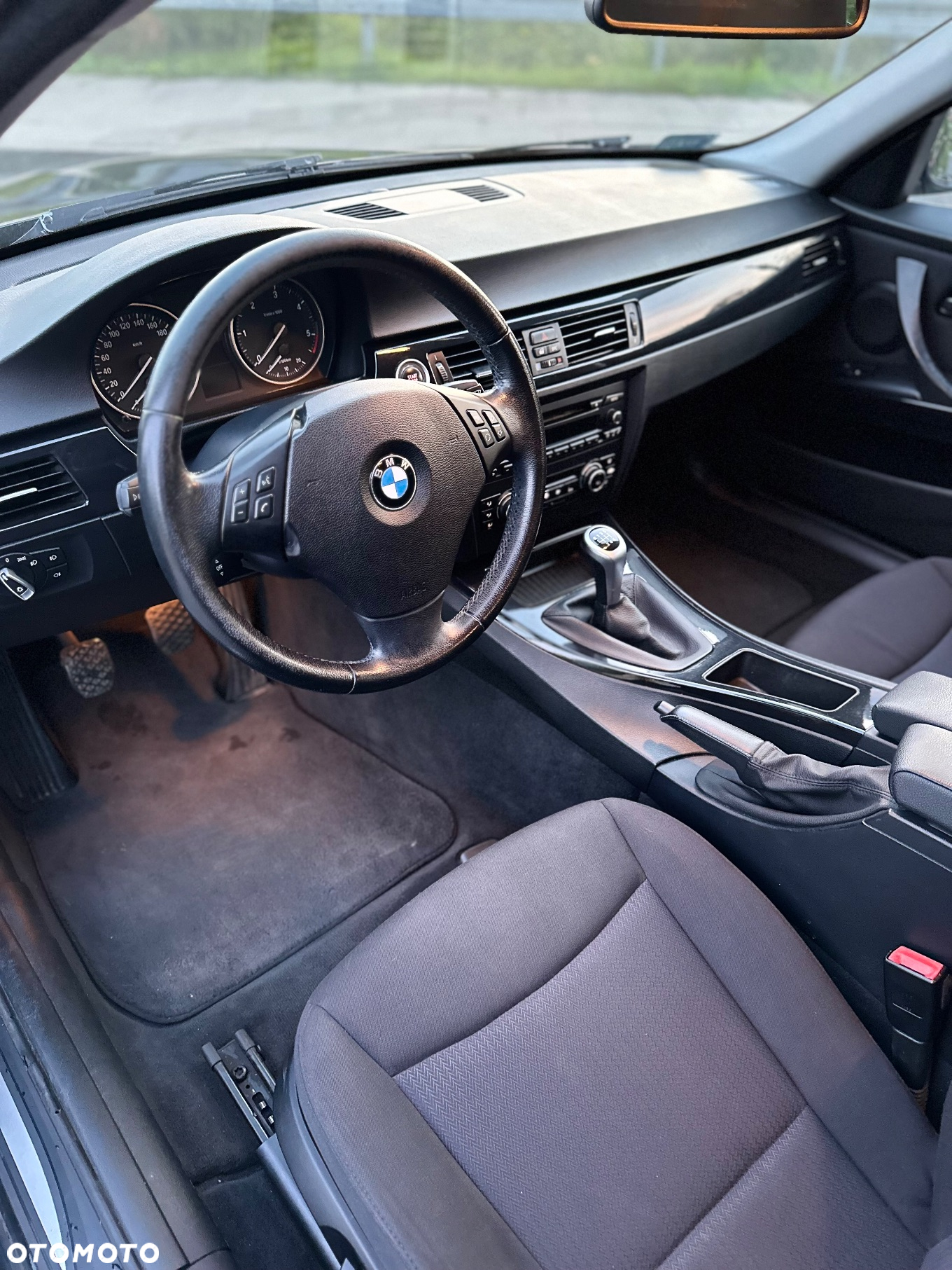 BMW Seria 3 325d DPF Touring - 11