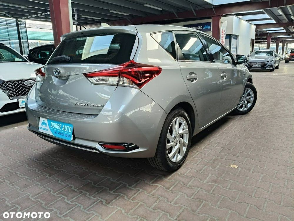Toyota Auris 1.8 VVT-i Automatik Edition S+ - 5