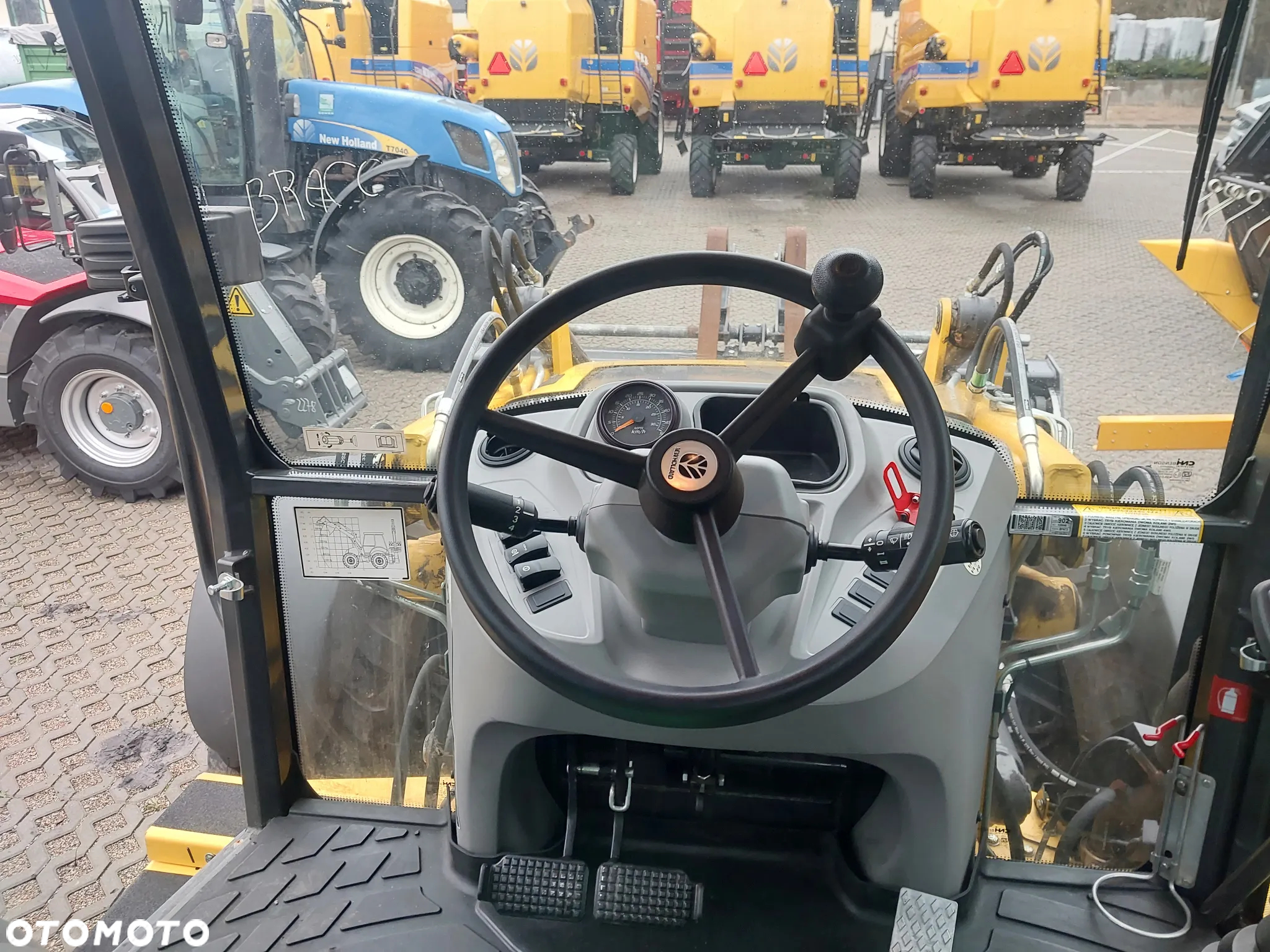 New Holland B115D - 10