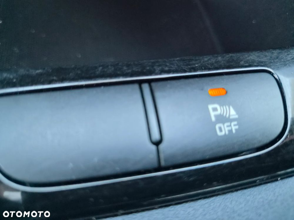 Kia Ceed 1.6 CRDi XL - 18