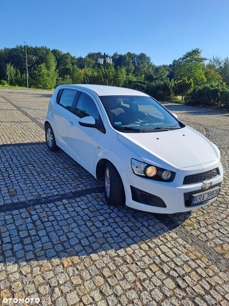 Chevrolet Aveo 1.2 LS - 2