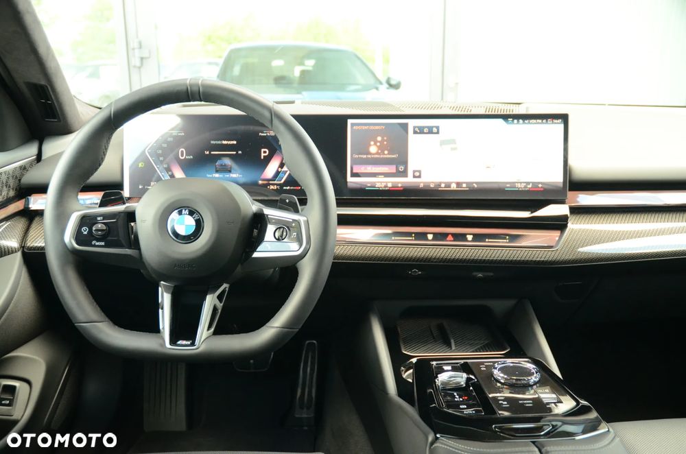 BMW Seria 5 - 16