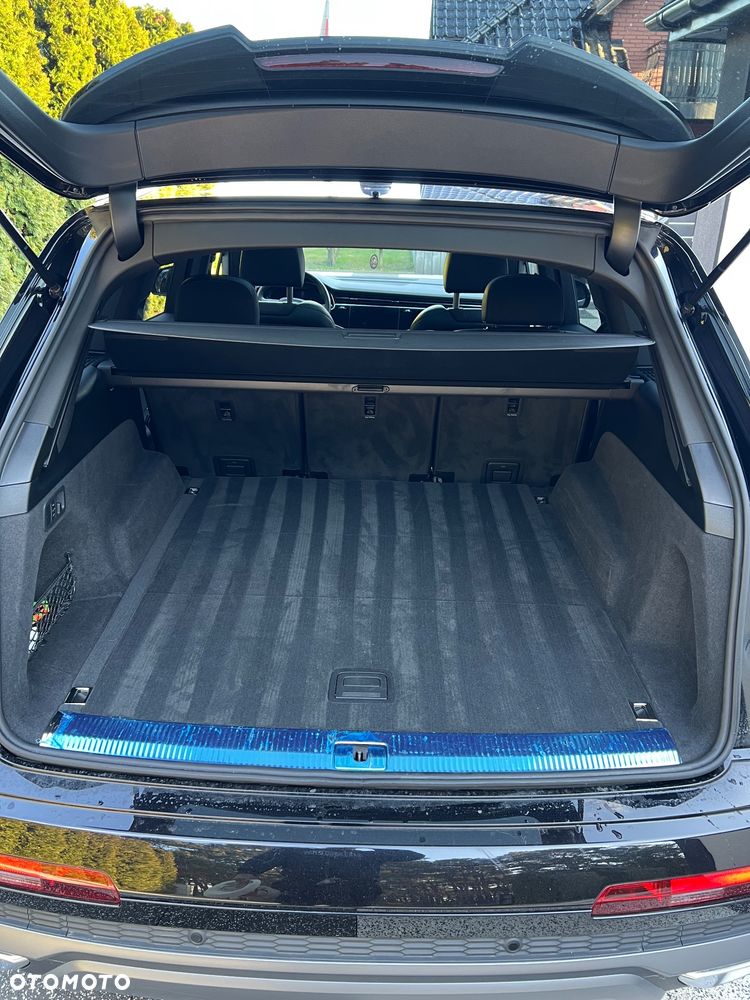 Audi Q7 50 TDI mHEV Quattro S Line Tiptr - 11