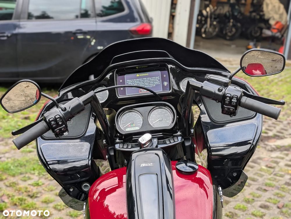 Harley-Davidson Touring Road Glide - 6