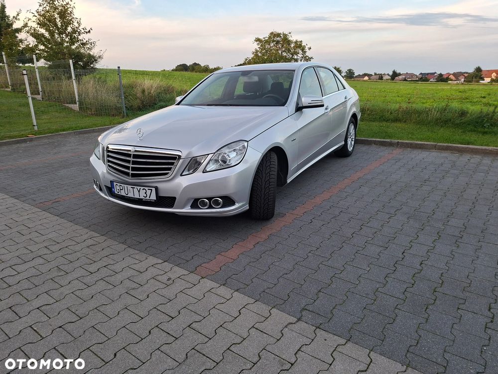 Mercedes-Benz Klasa E - 15