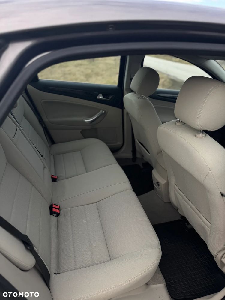 Ford Mondeo 2.0 FF Trend - 7