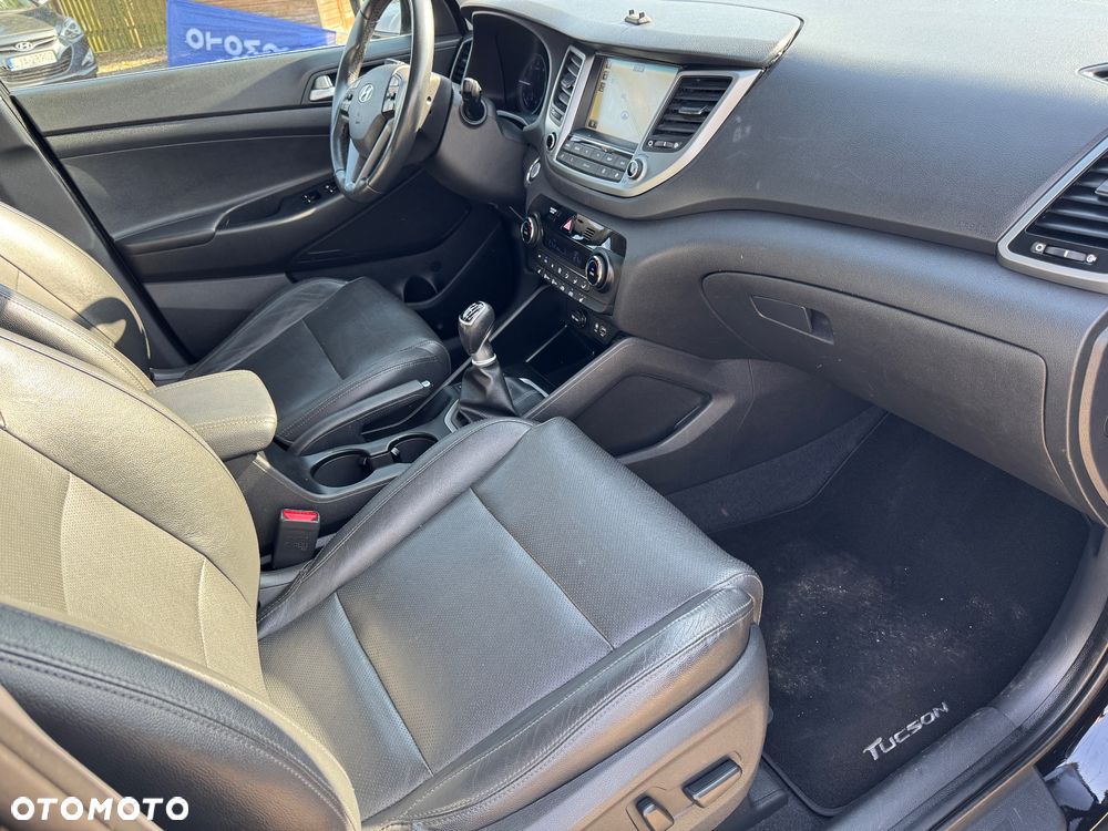 Hyundai Tucson blue 1.7 CRDi 2WD Style - 12
