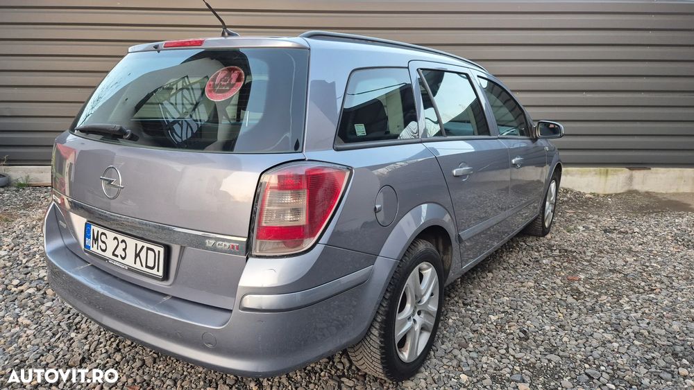 Opel Astra 1.7 CDTI DPF Edition - 9