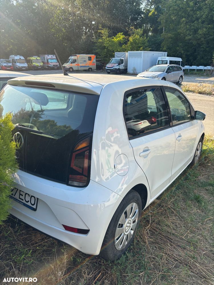Volkswagen up! - 4