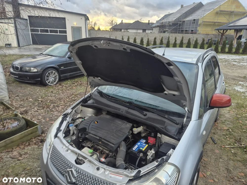 Suzuki SX4 1.6 VVT 4x2 Comfort - 11