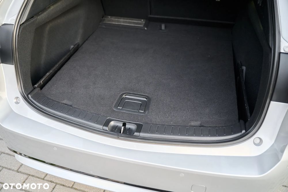 Toyota Corolla 1.8 Hybrid GPF Comfort - 21