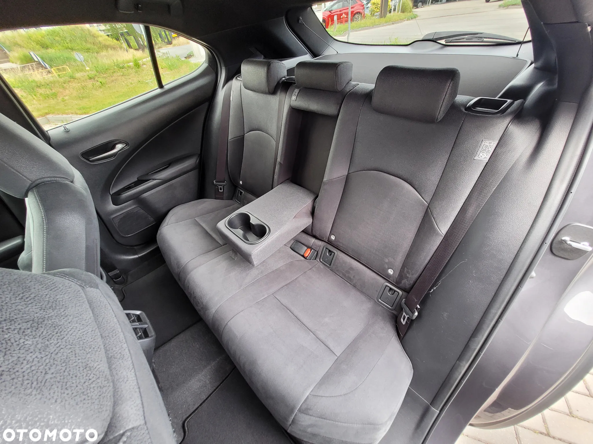 Lexus UX 200 GPF Business Edition 2WD - 13