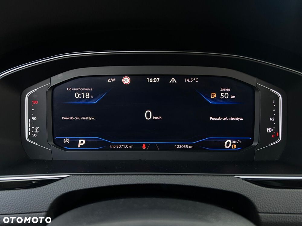 Volkswagen Passat 1.5 TSI EVO Elegance DSG - 24
