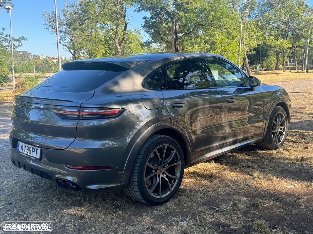 Porsche Cayenne Coupé - 12