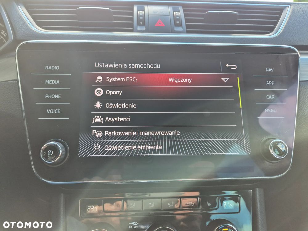 Skoda Superb 2.0 TDI 4x4 Ambition DSG - 39