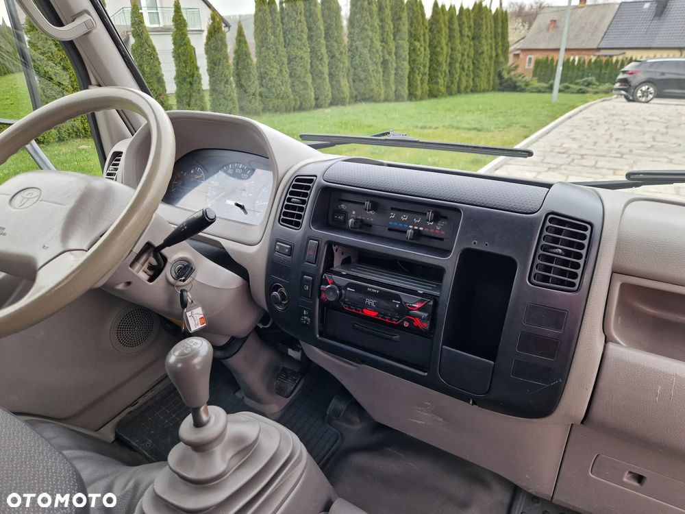 Toyota Dyna Bliźniak Podwójne KOŁO - 20