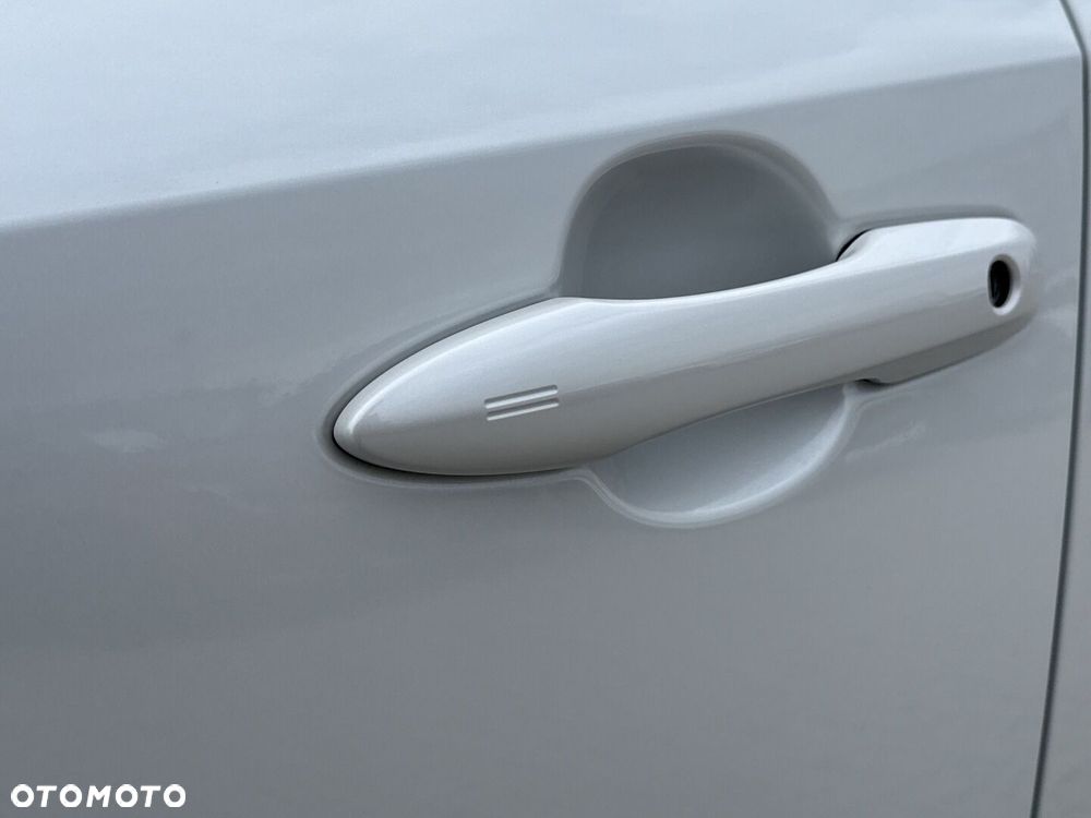 Toyota Corolla - 9