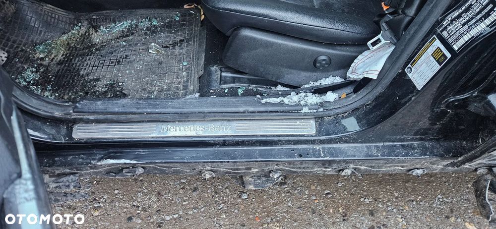 Mercedes-Benz GLK 350 4Matic (BlueEFFICIENCY) 7G-TRONIC - 19