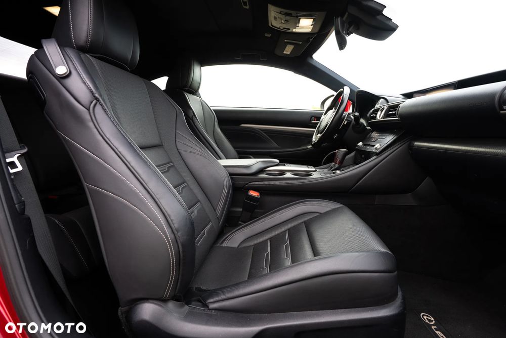 Lexus RC - 14