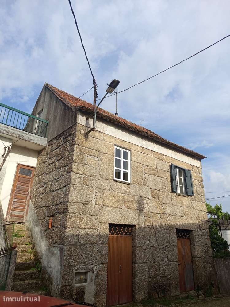 Moradia V4 em Covas (Tábua) Ideal para renovação - Grande imagem: 2/17