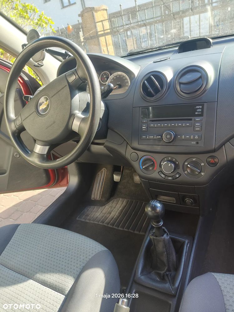 Chevrolet Aveo 1.4 LT - 12