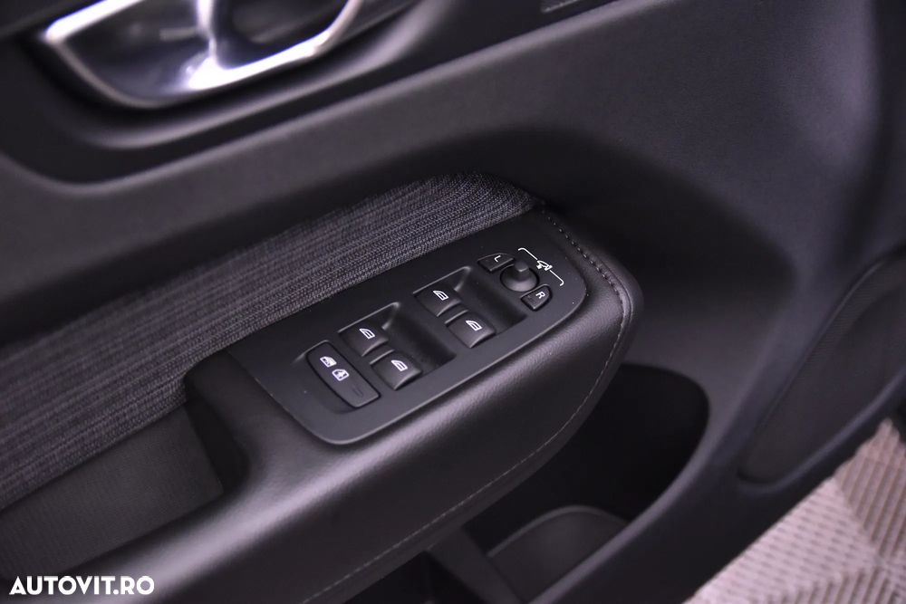 Volvo XC 60 - 14