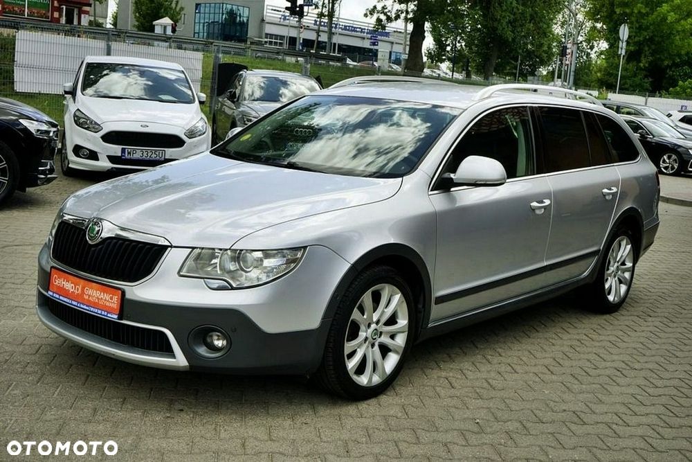 Skoda Superb 1.6 TDI Elegance - 9