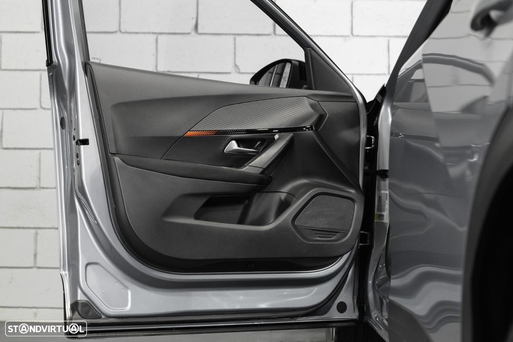 Peugeot 2008 1.2 PureTech Active - 22