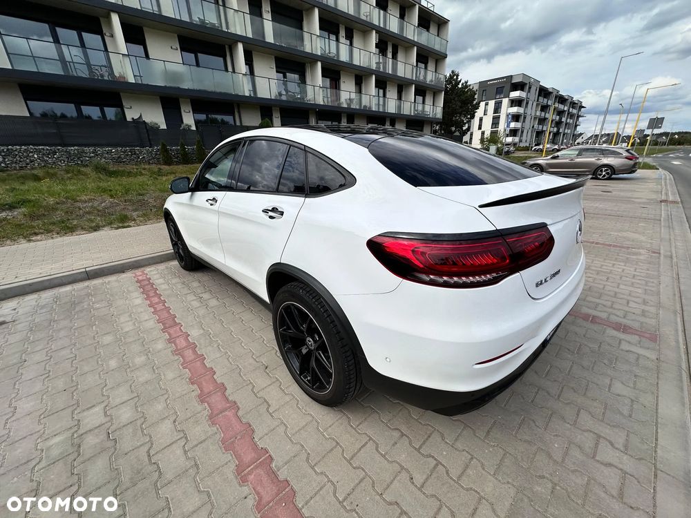 Mercedes-Benz GLC 300 4-Matic - 10
