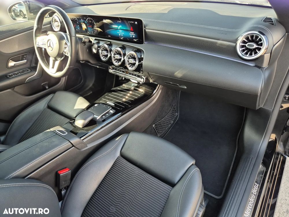 Mercedes-Benz CLA 180 d 7G-DCT Progressive - 23